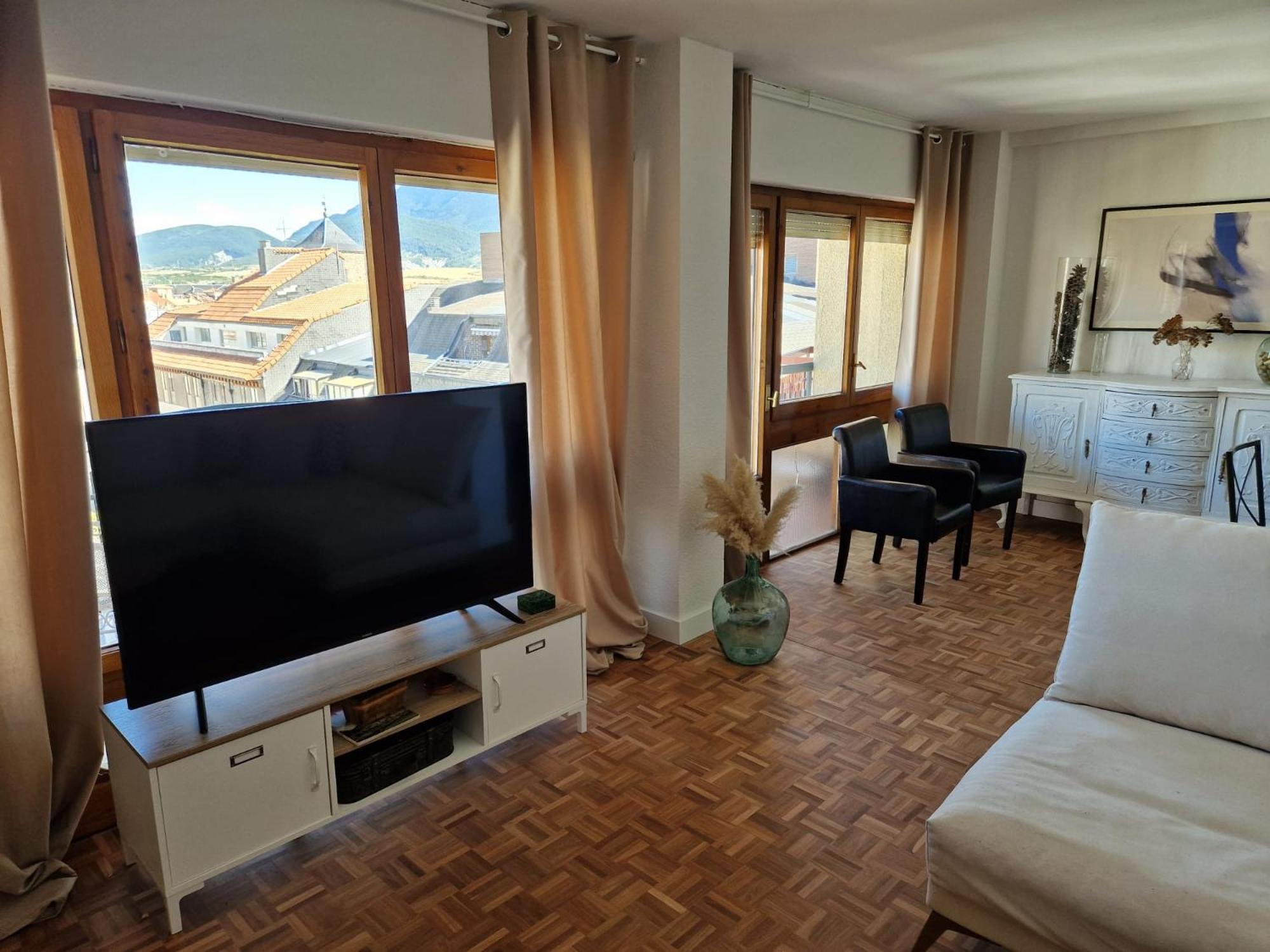Ferienwohnung Flor De Nieve Jaca Exterior foto